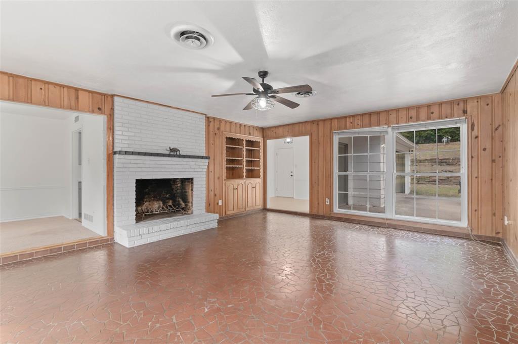 841 Brookwood Drive Property Photo 4