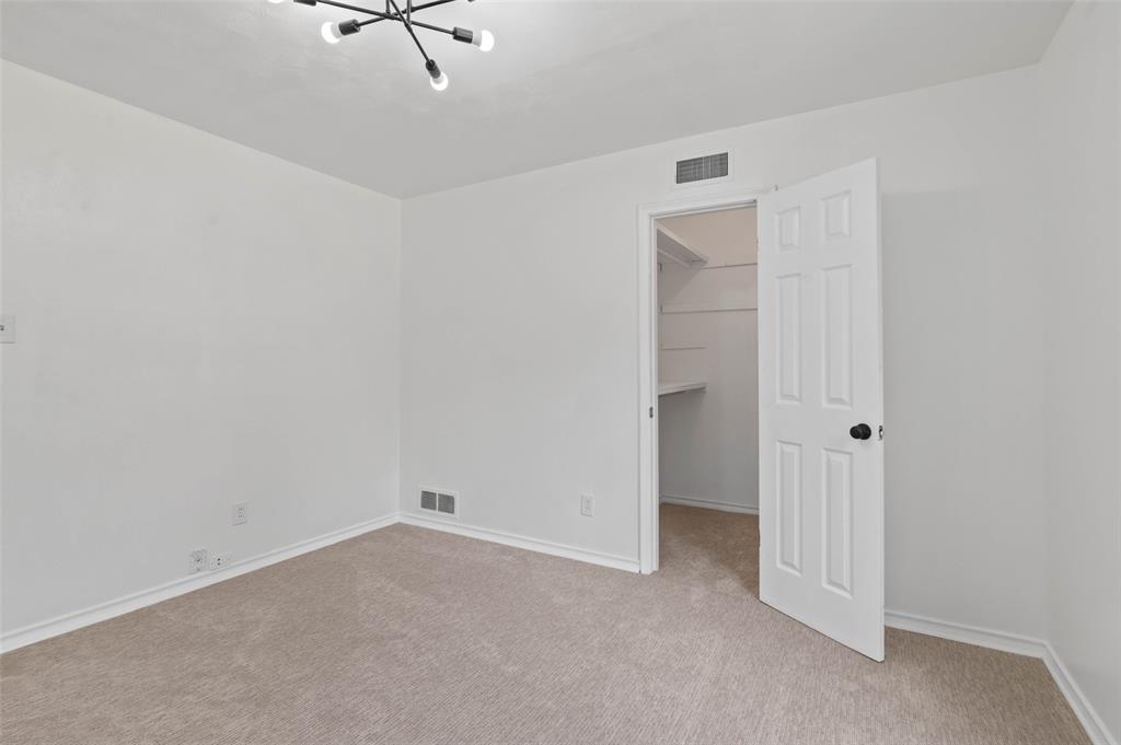 841 Brookwood Drive Property Photo 12