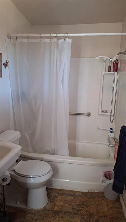 306 5th Street Property Photo 6