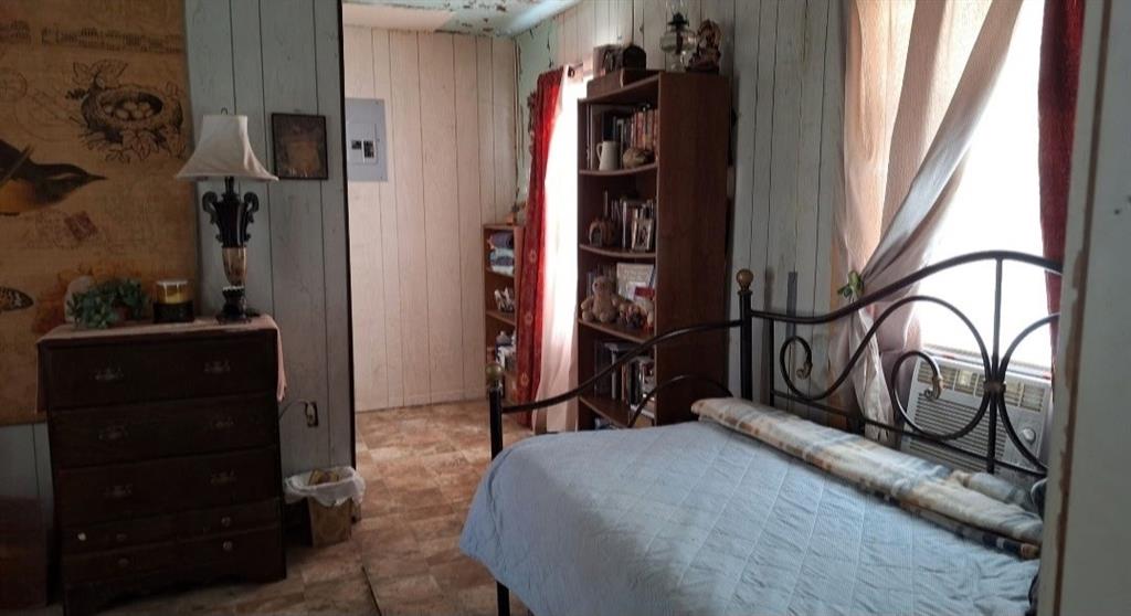 306 5th Street Property Photo 10