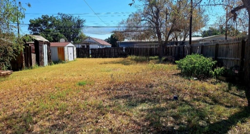 306 5th Street Property Photo 12