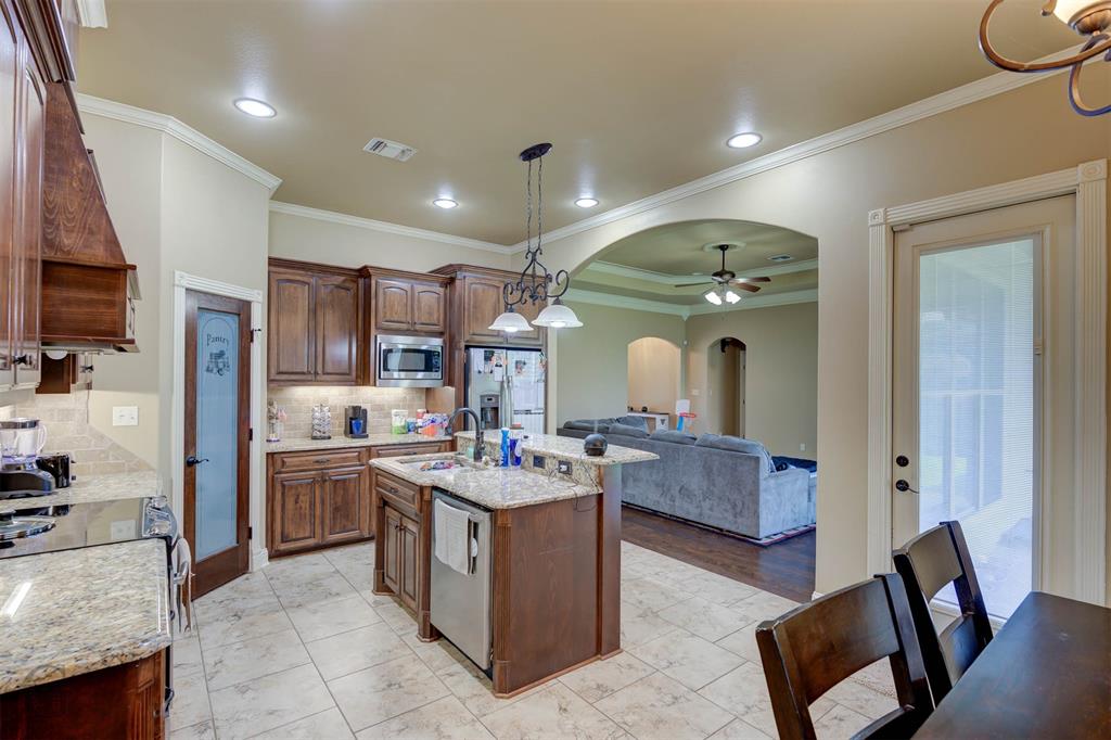 2728 Caplis Sligo Plantation Drive Property Photo 21