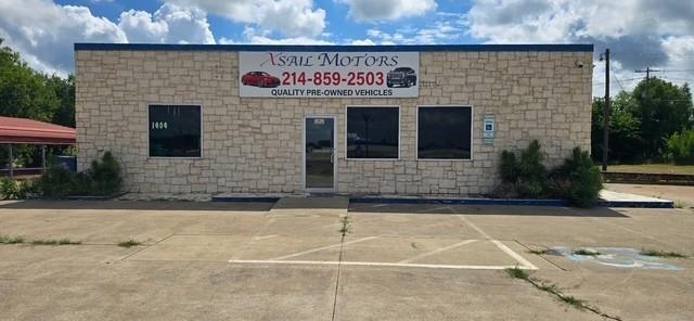 1404 N Stemmons Freeway Property Photo 4