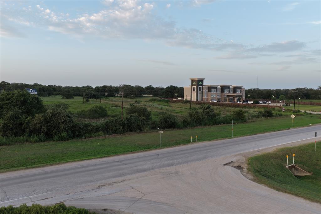 00 Hwy 90 Property Photo 4