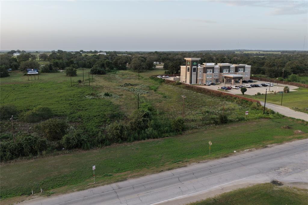00 Hwy 90 Property Photo 7