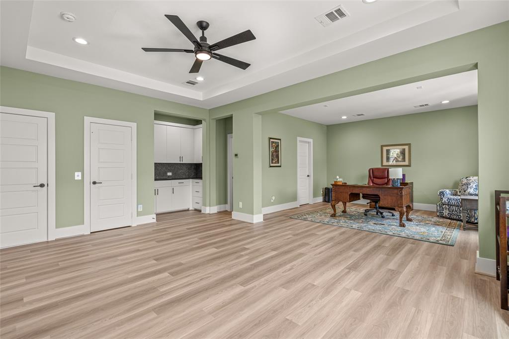 6104 Preserve Drive Property Photo 30