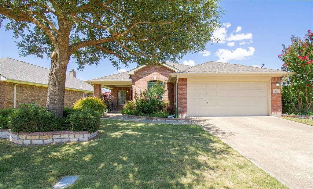 406 Hackberry Drive Property Photo 1