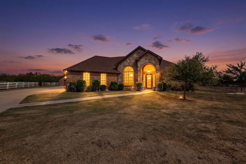15440 Saddle Ridge Circle Property Photo 1