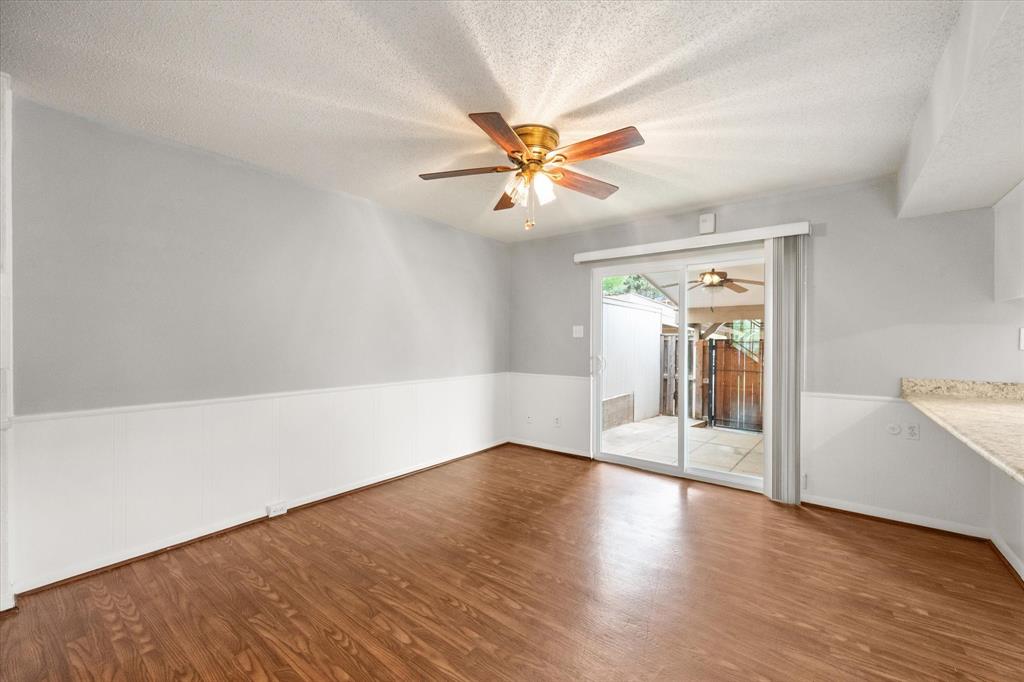 376 Westview Terrace Property Photo 12