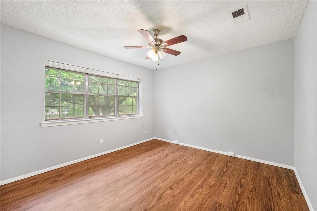 376 Westview Terrace Property Photo 23