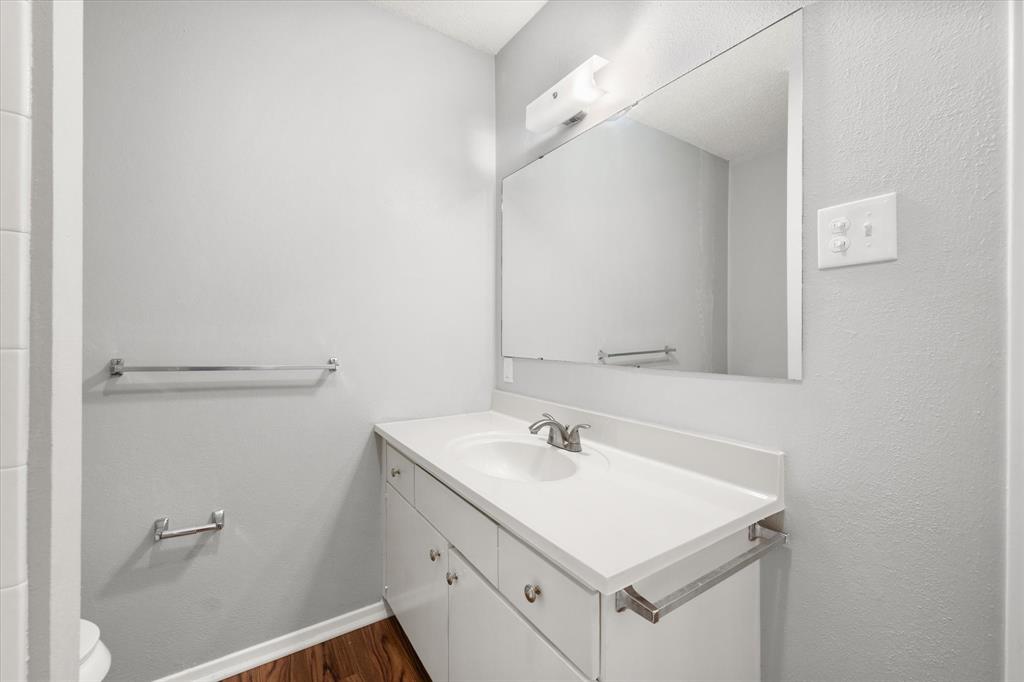 376 Westview Terrace Property Photo 29