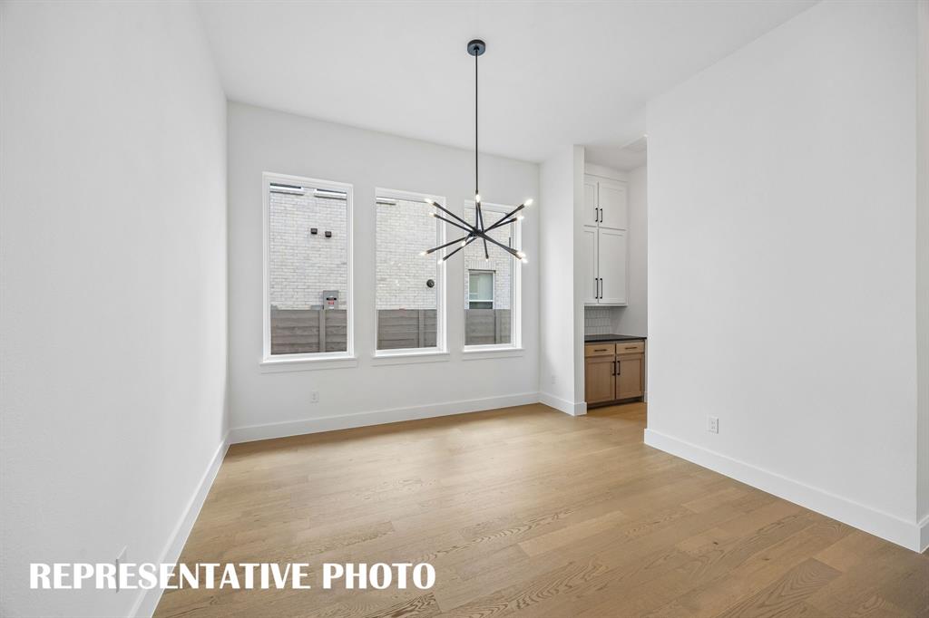 4628 Floral Fields Way Property Photo 6