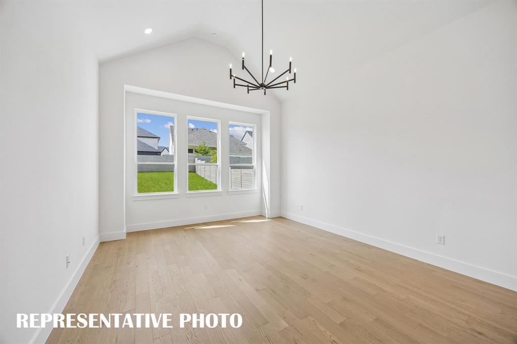 4628 Floral Fields Way Property Photo 14