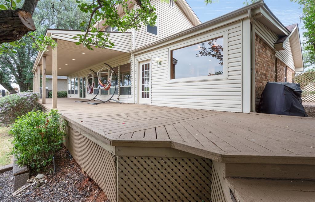 9302 Ravenswood Road Property Photo 28