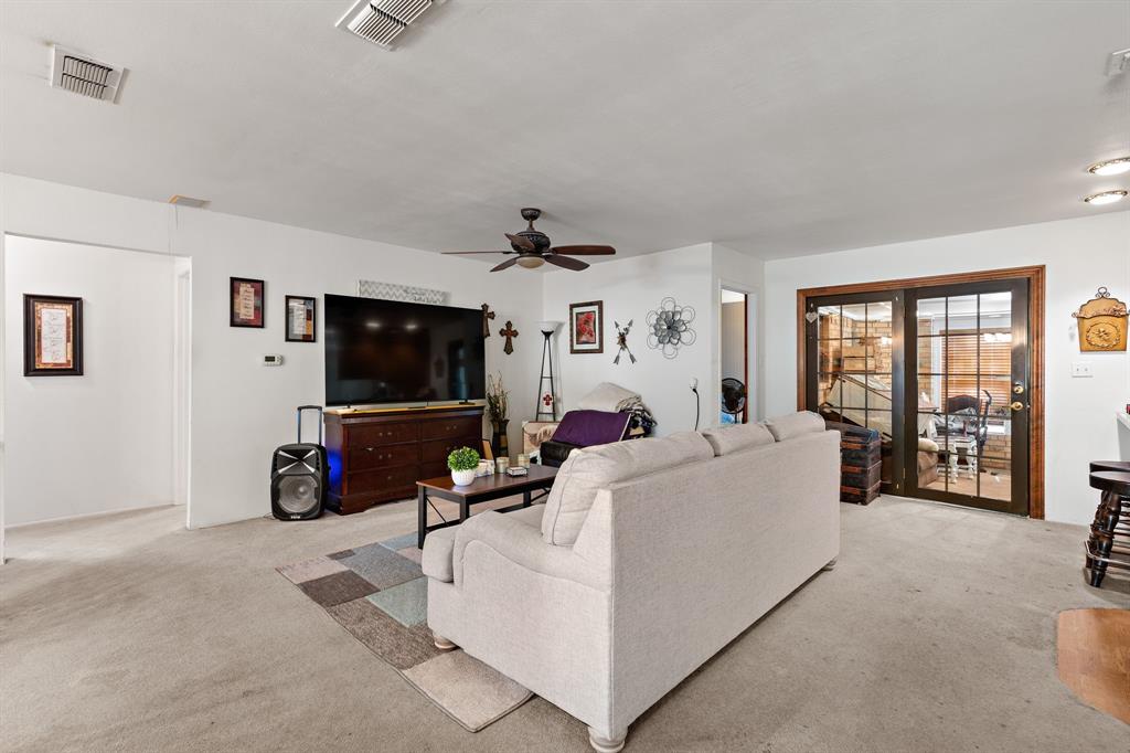 4600 Summit Drive Property Photo 6