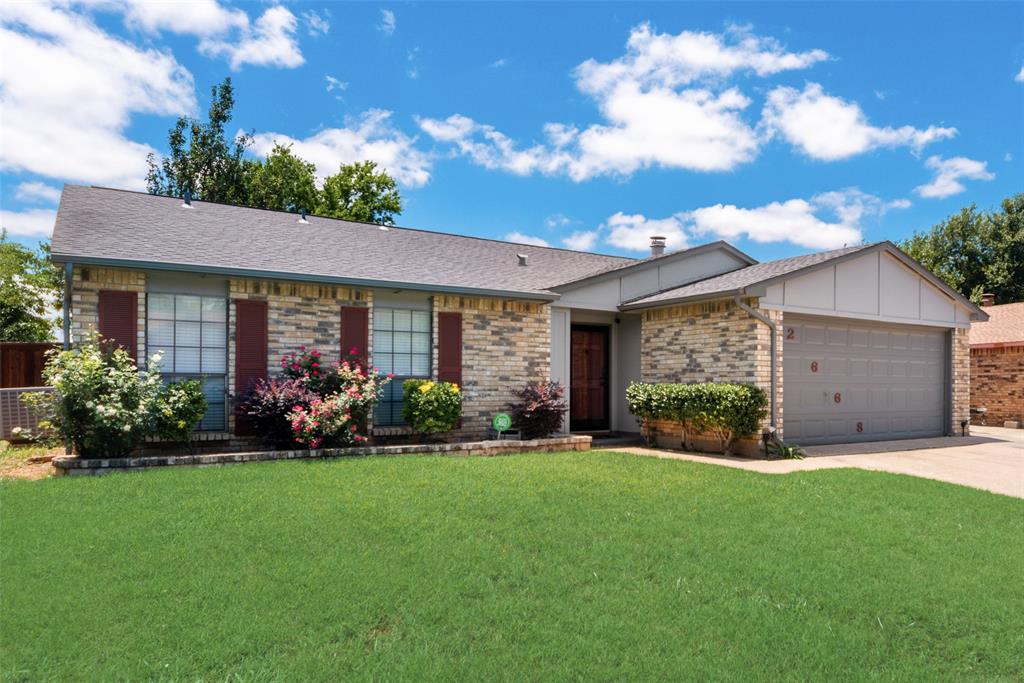 2668 Castanada Circle Property Photo 2