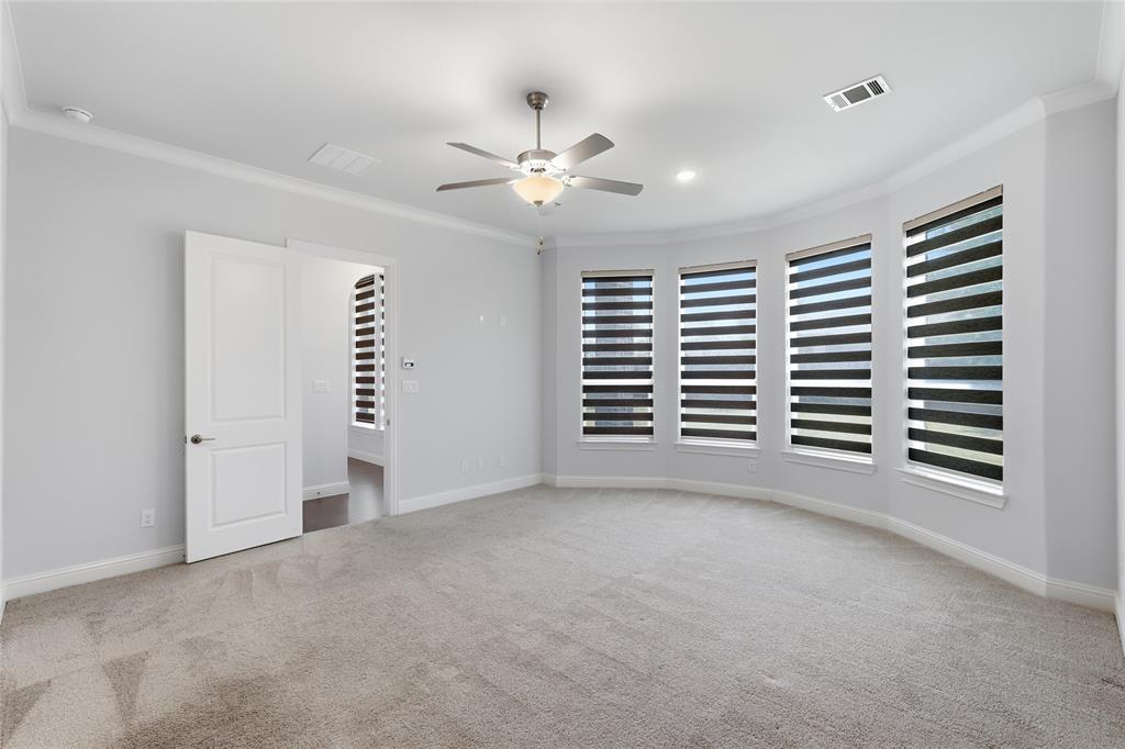 2101 Hebert Court Property Photo 10