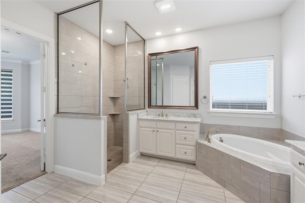 2101 Hebert Court Property Photo 12
