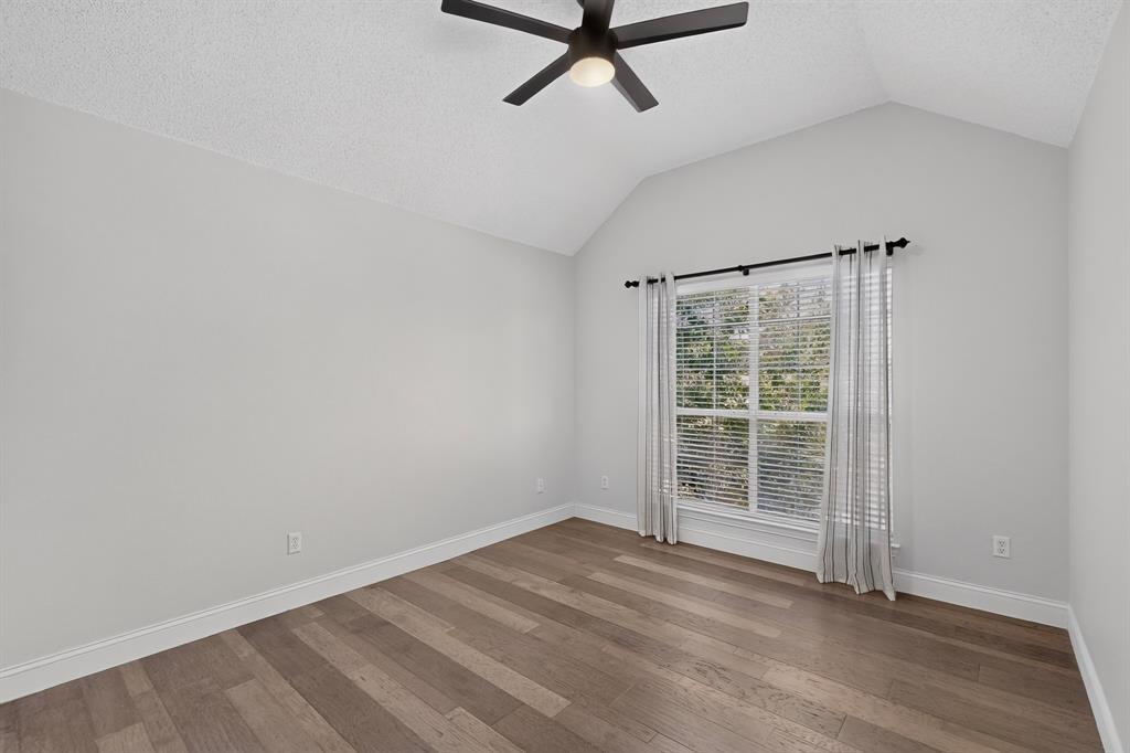 4224 Barnsley Drive Property Photo 19
