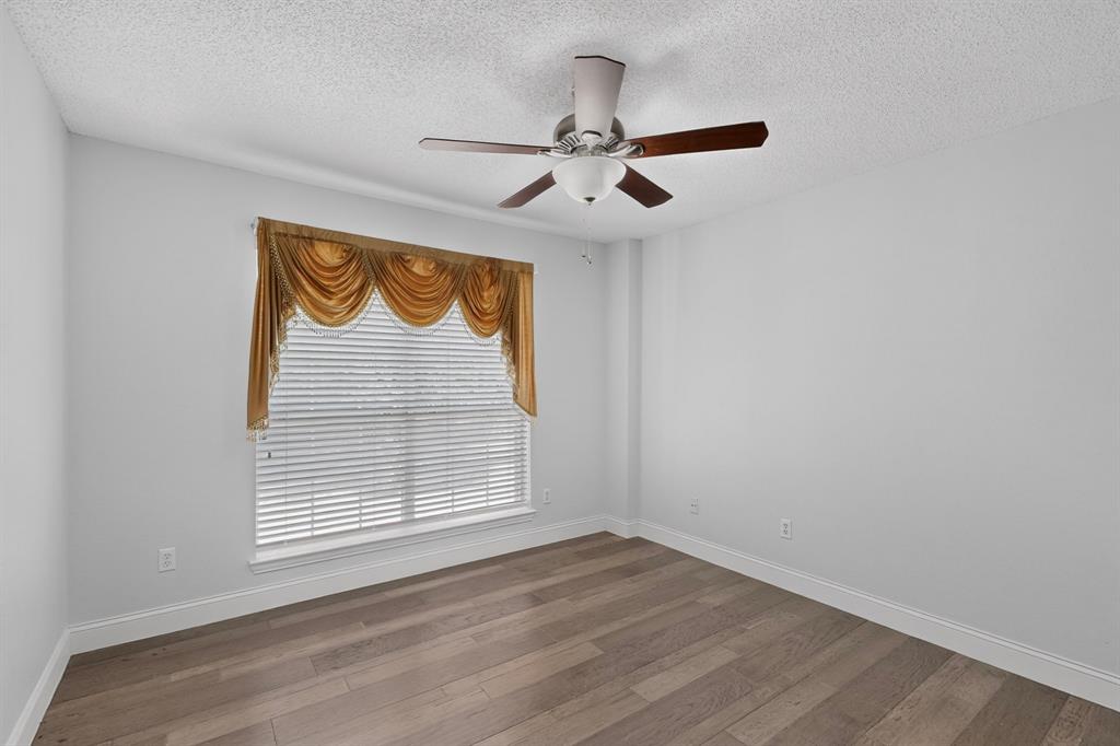 4224 Barnsley Drive Property Photo 21