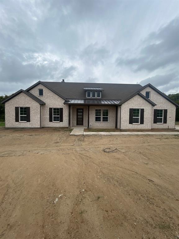 1007 Perrin Lane Property Photo 1