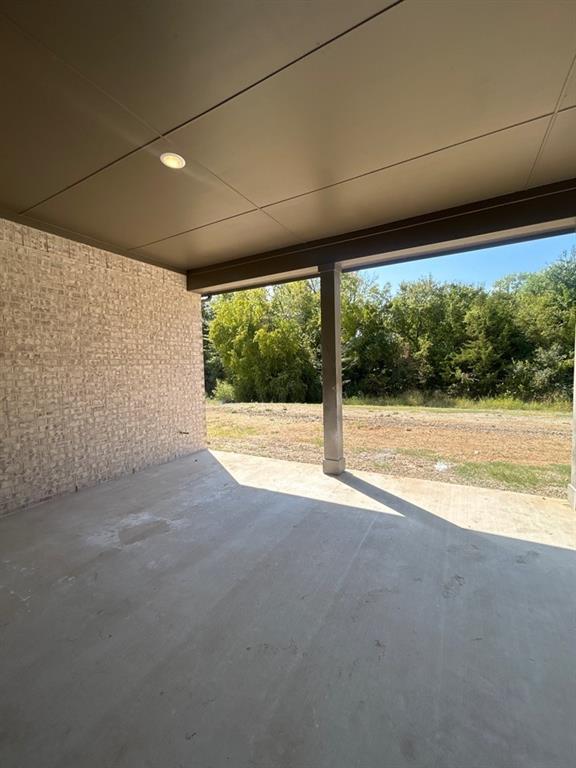 1007 Perrin Lane Property Photo 9