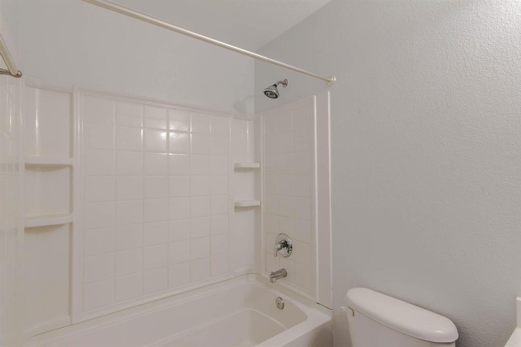 10653 Astor Drive Property Photo 8