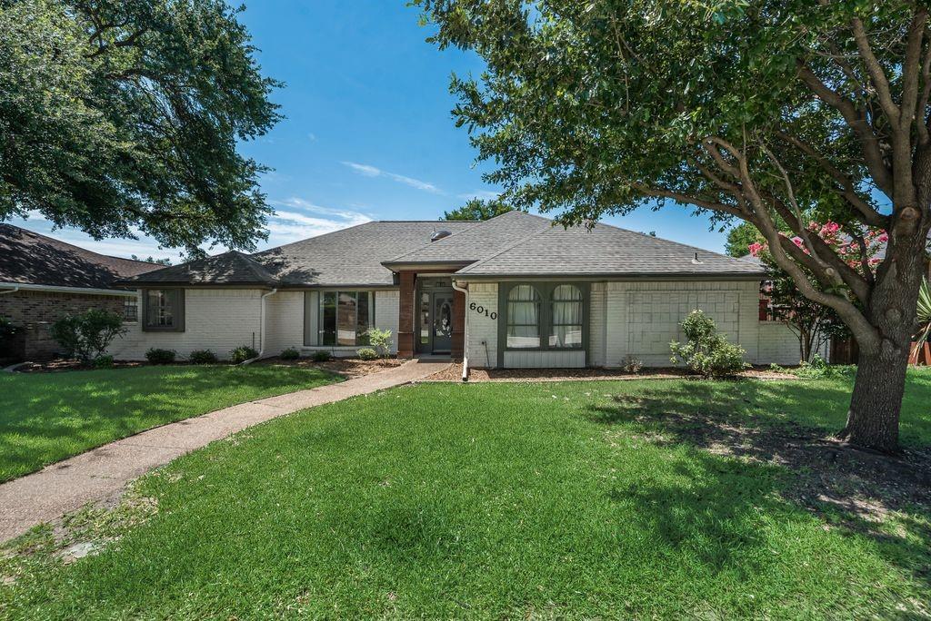 6010 La Cosa Drive Property Photo 1