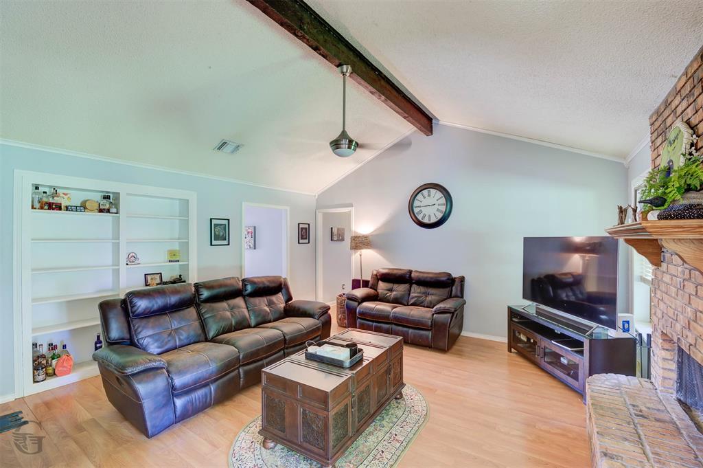 5607 James Scott Circle Property Photo 4