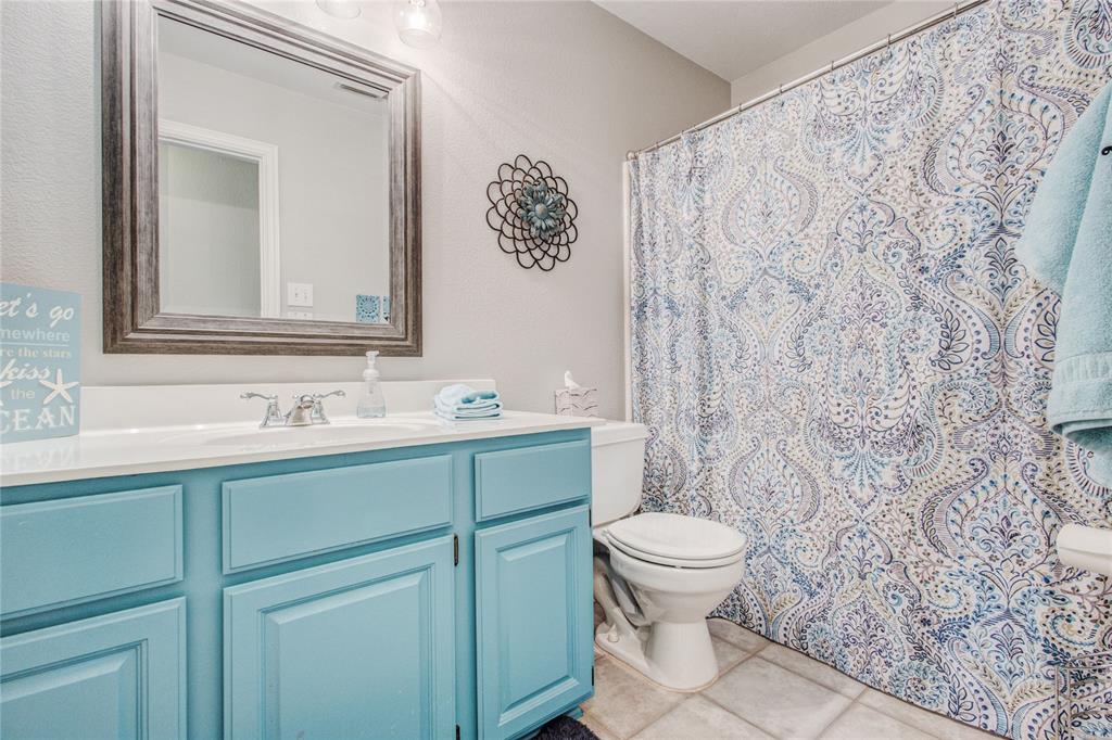 194 Chinaberry Way Property Photo 27