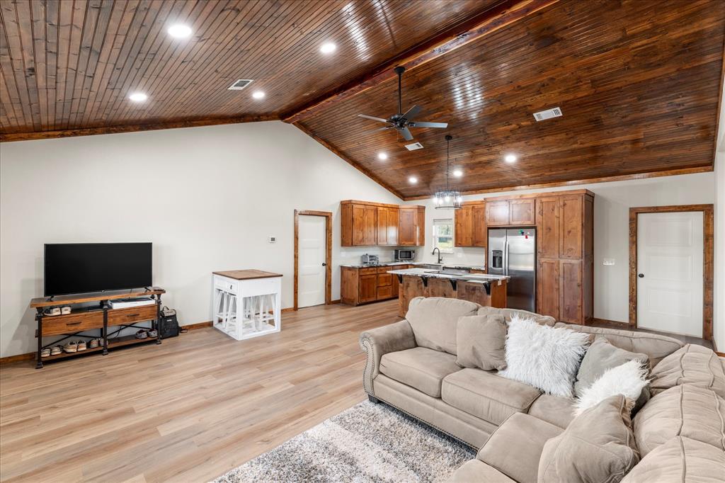 115 Cr 4720 Property Photo 5