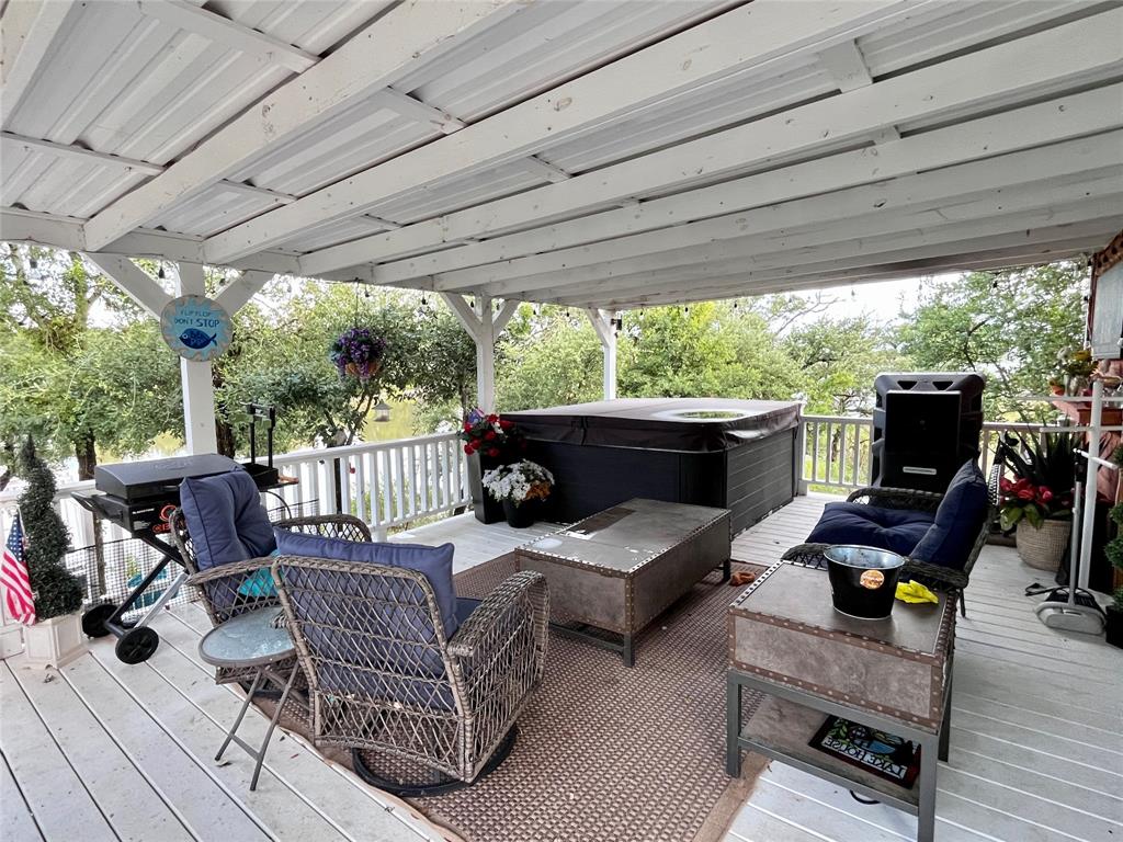 4380 Lake Shore Drive Property Photo 21