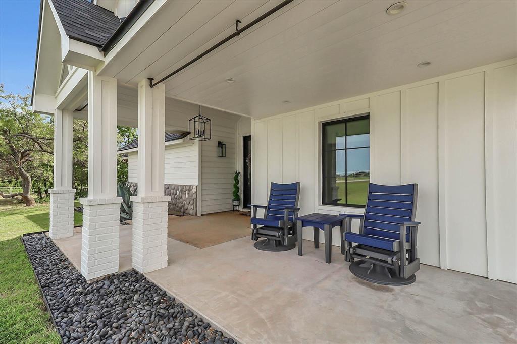 1901 Spring Mountain Road Property Photo 7