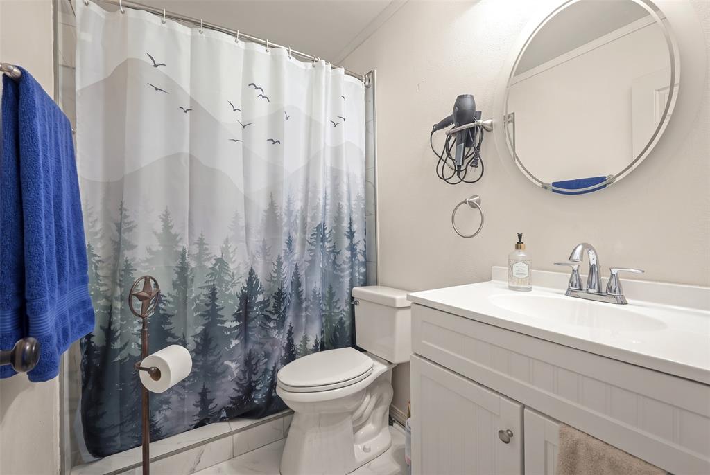 28300 County Road 2100 Property Photo 18