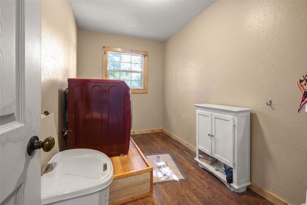 28300 County Road 2100 Property Photo 19