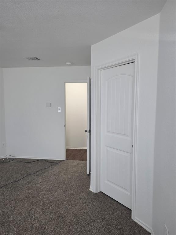 2803 Aberdeen Drive Property Photo 10