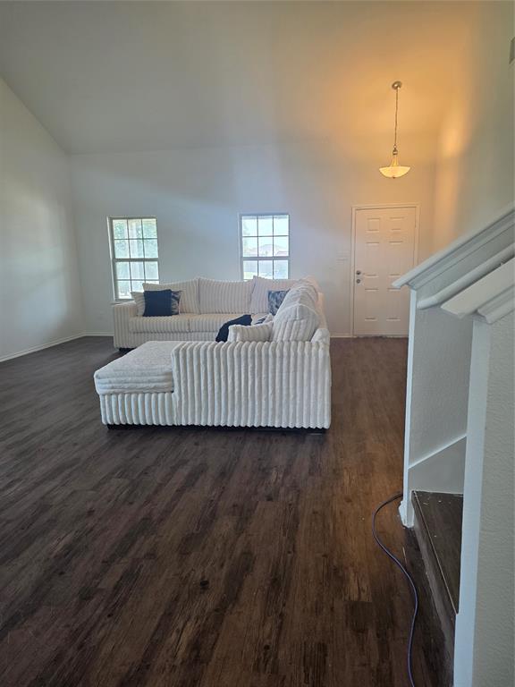 2803 Aberdeen Drive Property Photo 14