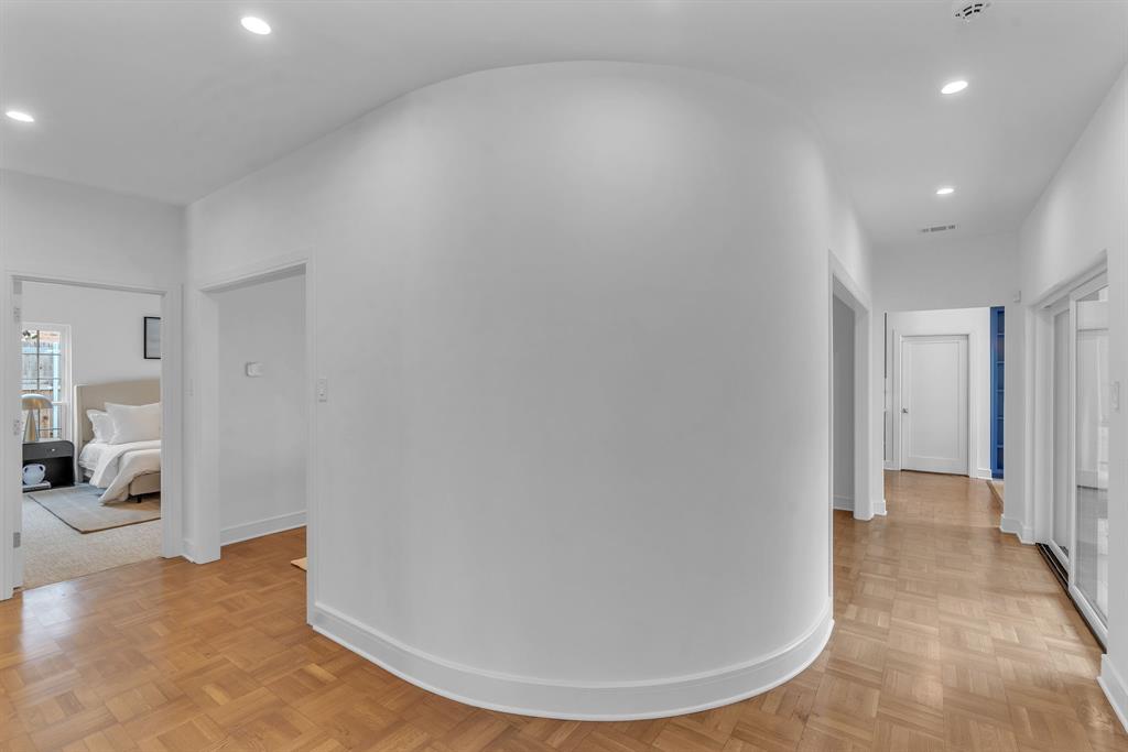 4716 Harley Avenue Property Photo 6