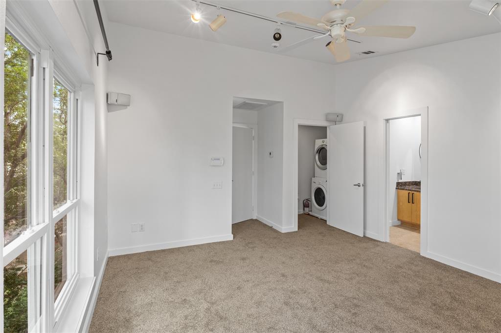 3809 San Jacinto Street E Property Photo 29