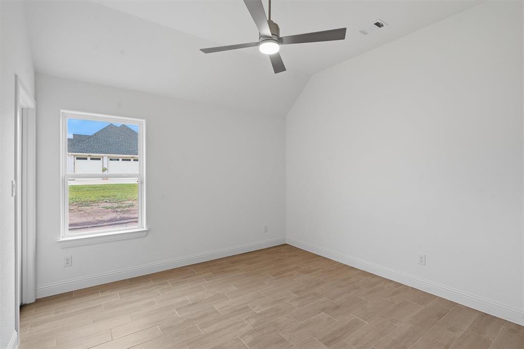1033 Uplift Drive Property Photo 19