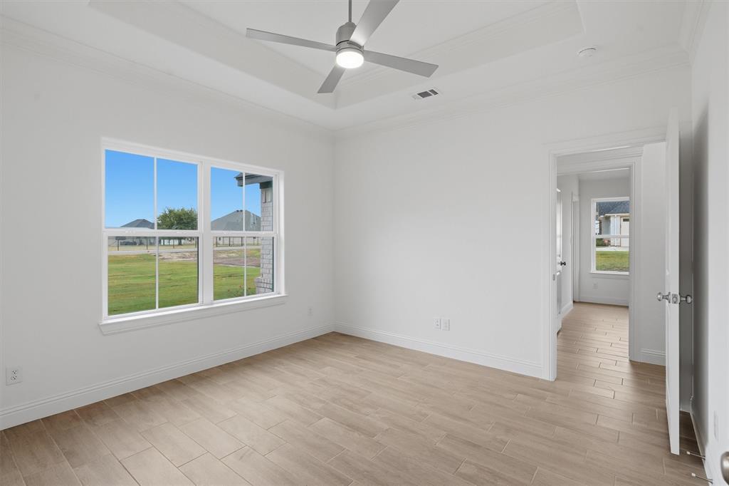 1033 Uplift Drive Property Photo 24