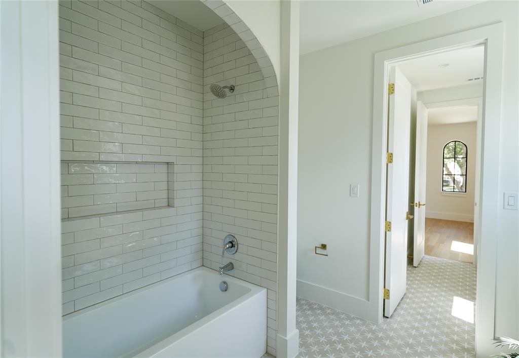 3830 Dunhaven Road Property Photo 29