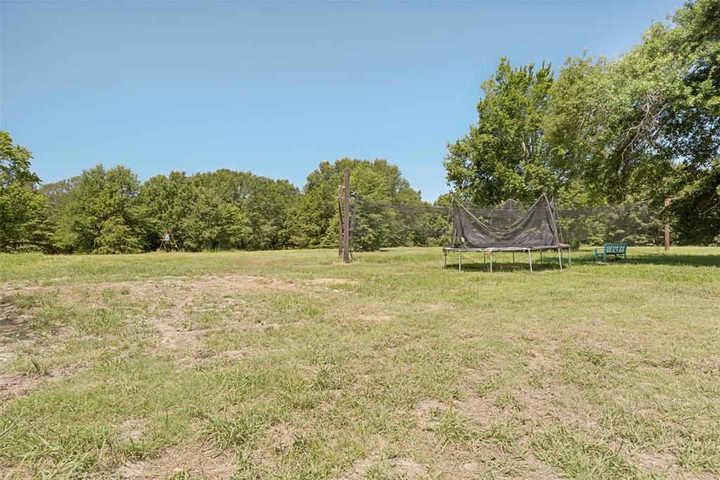 822 Private Road 7370 Property Photo 9
