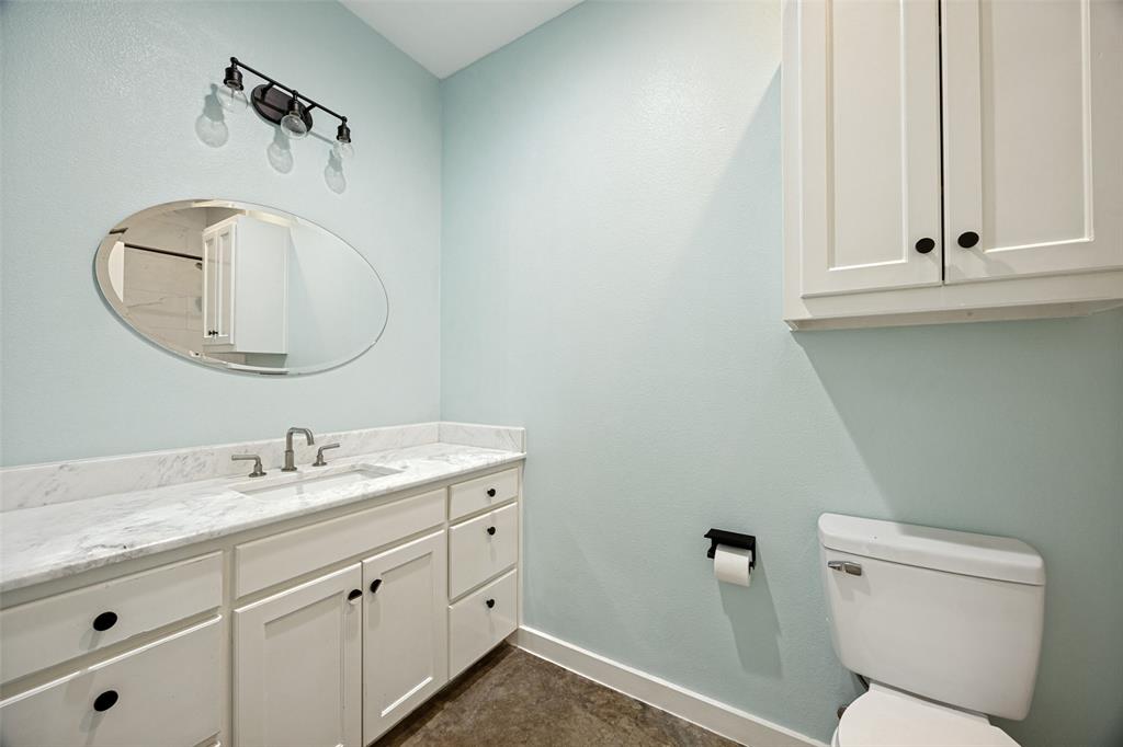 822 Private Road 7370 Property Photo 23