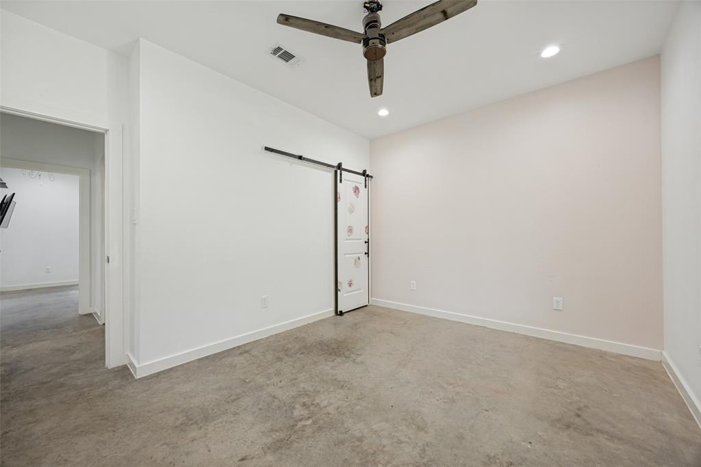 822 Private Road 7370 Property Photo 25