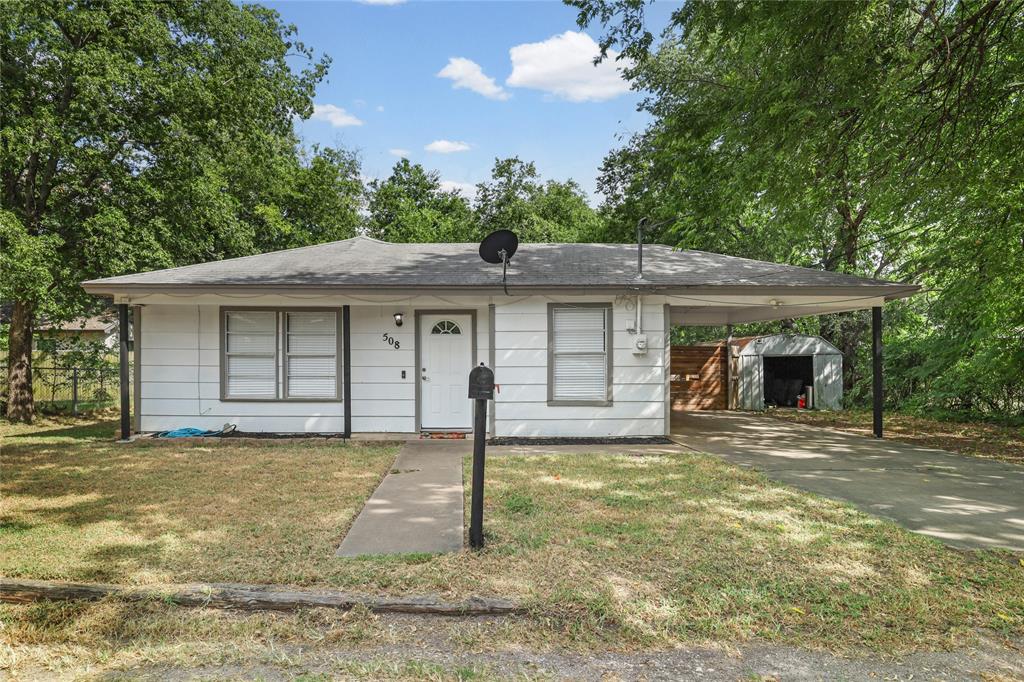 508 Batterson Street Property Photo 1
