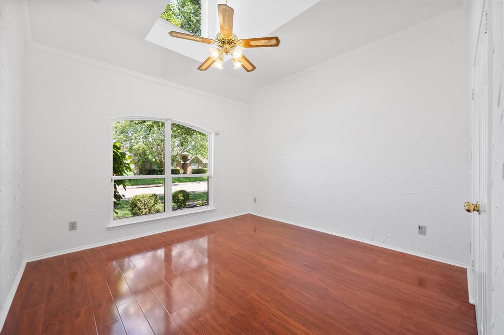 1132 Devonshire Drive Property Photo 10