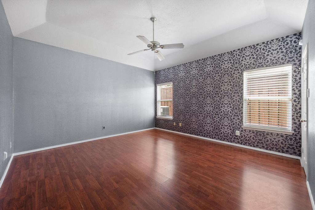 1132 Devonshire Drive Property Photo 13