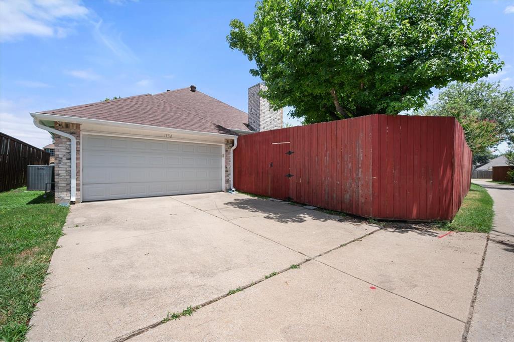 1132 Devonshire Drive Property Photo 31