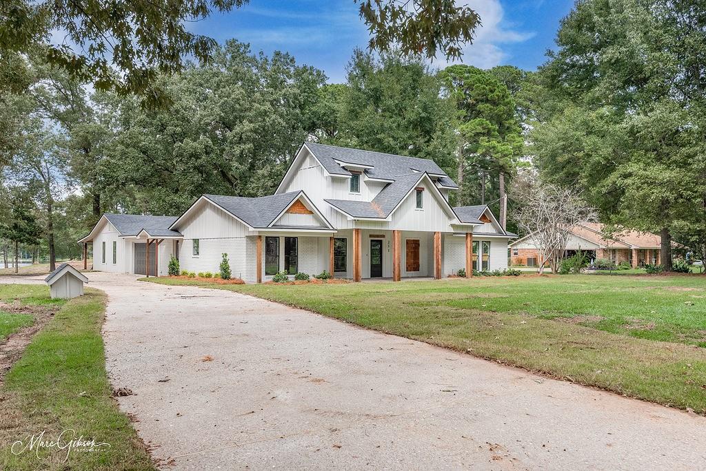 251 Jessie Jones Drive Property Photo 2